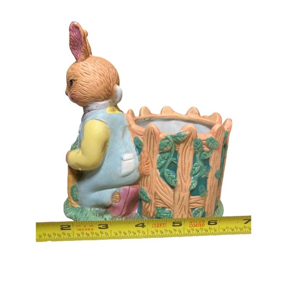 Vintage Easter Bunny Rabbit Figurine Planter - Picture 9 of 11